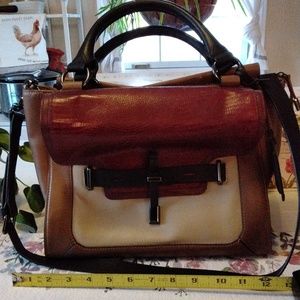 VINCE CAMUTO genuine leather purse